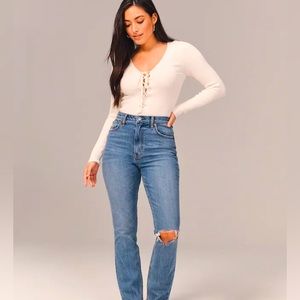 Abercrombie Jeans- Curve Love Ultra High Rise Slim Straight Jeans- Size 28